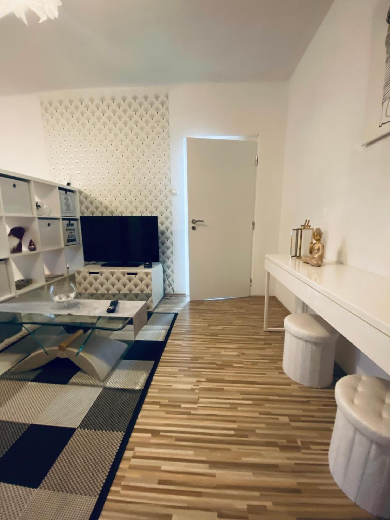 ניטרה Apartment City Centrum מראה חיצוני תמונה